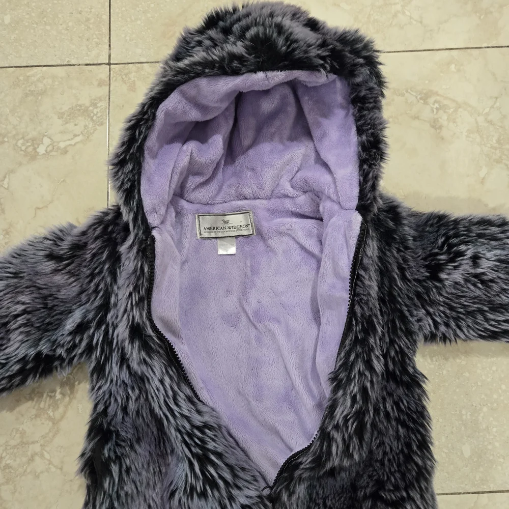 American Wigeon Faux Fur Hooded Jacket Girls Sz 4 Gray Plush Purple Lining